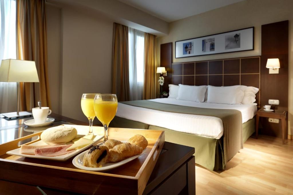 https://congresonautico.com/wp-content/uploads/2025/11/Hotel-Exe-img3.jpg